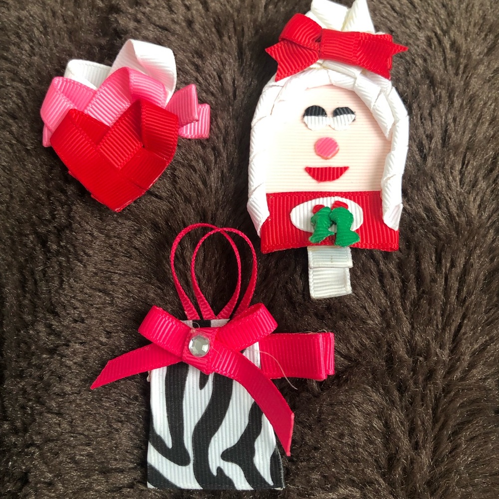 NWOT Set of 3 Handmade Characters hair clips